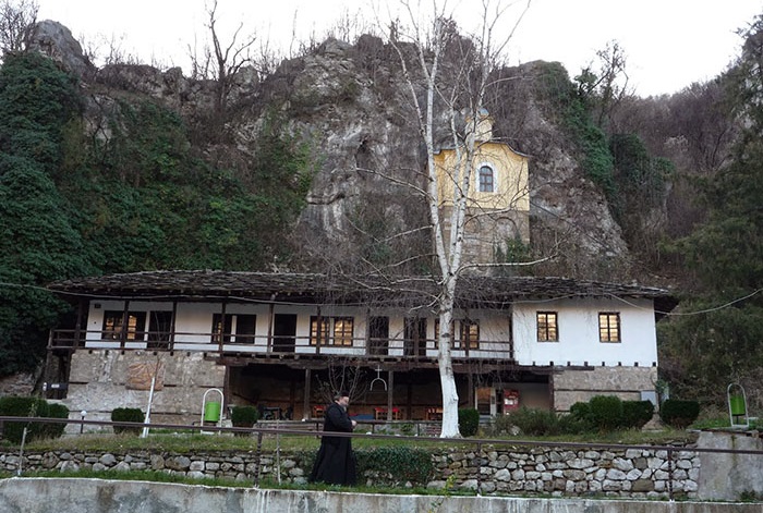 Cherepishki manastir1